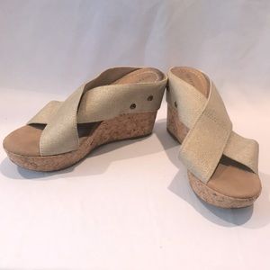 Ladies kakhi colored wedge sandals Size 8.5